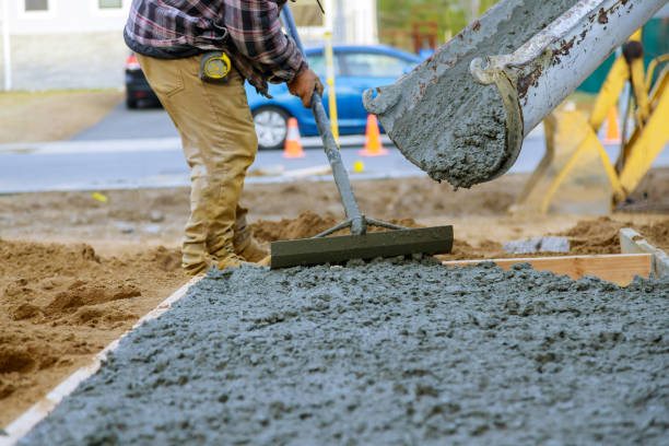 Best Driveway Concrete Repair  in Cass City, MI